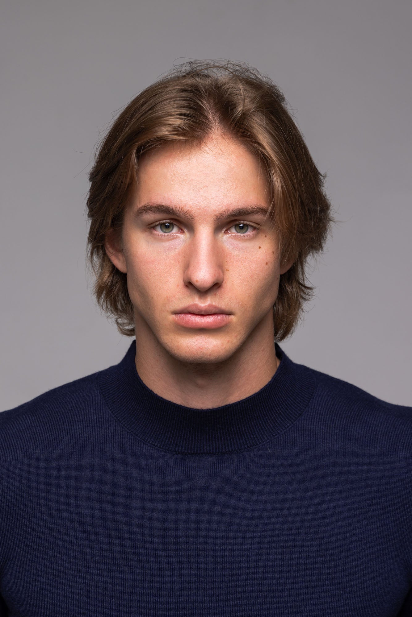 Tmavomodrý polorolák