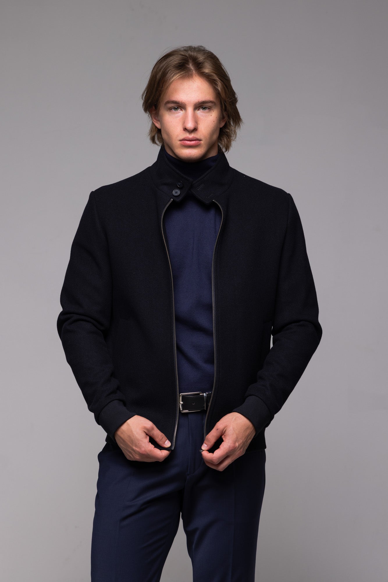 Čierna vlnená bomber bunda