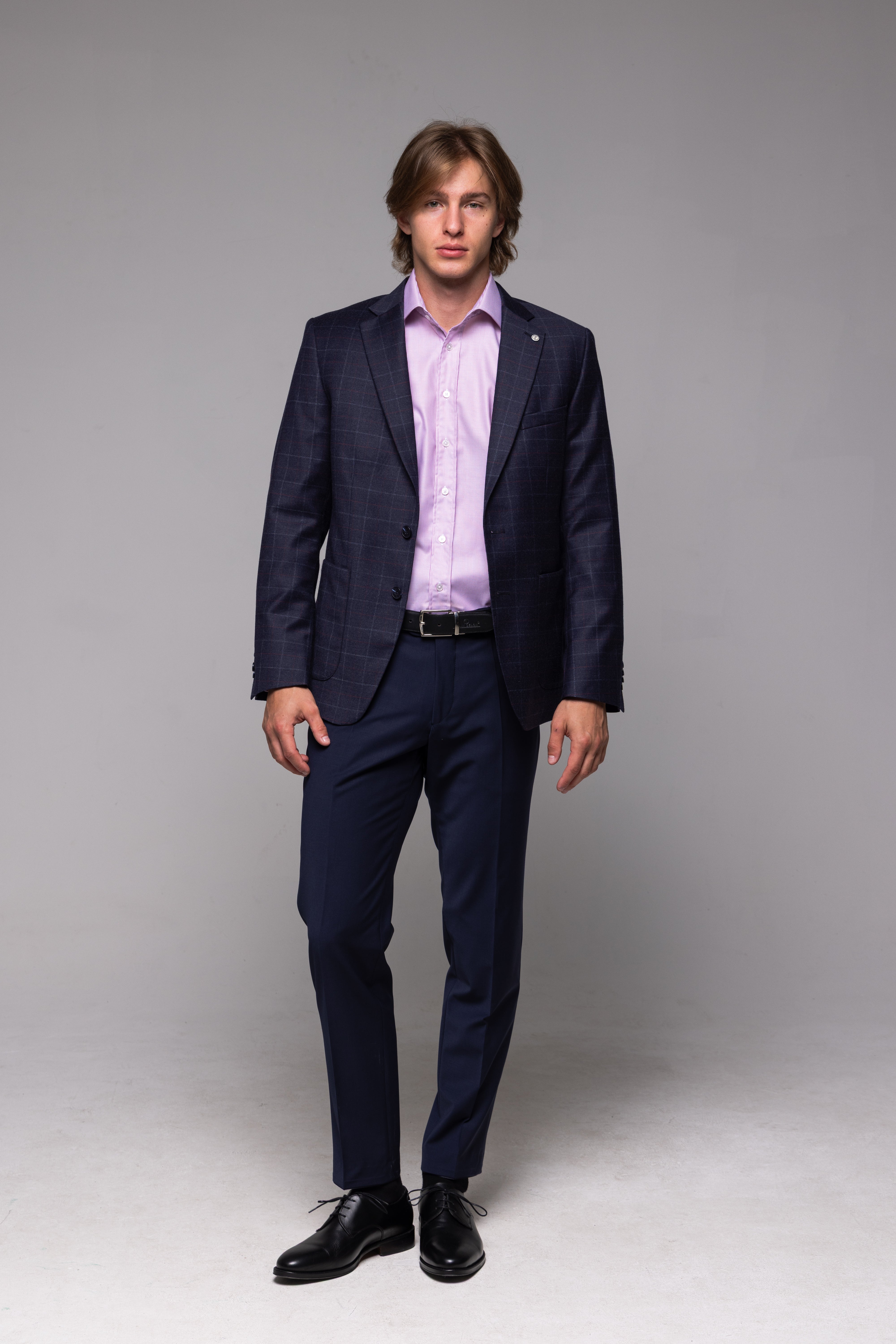 Modré vlnené sako s rúžovým károm