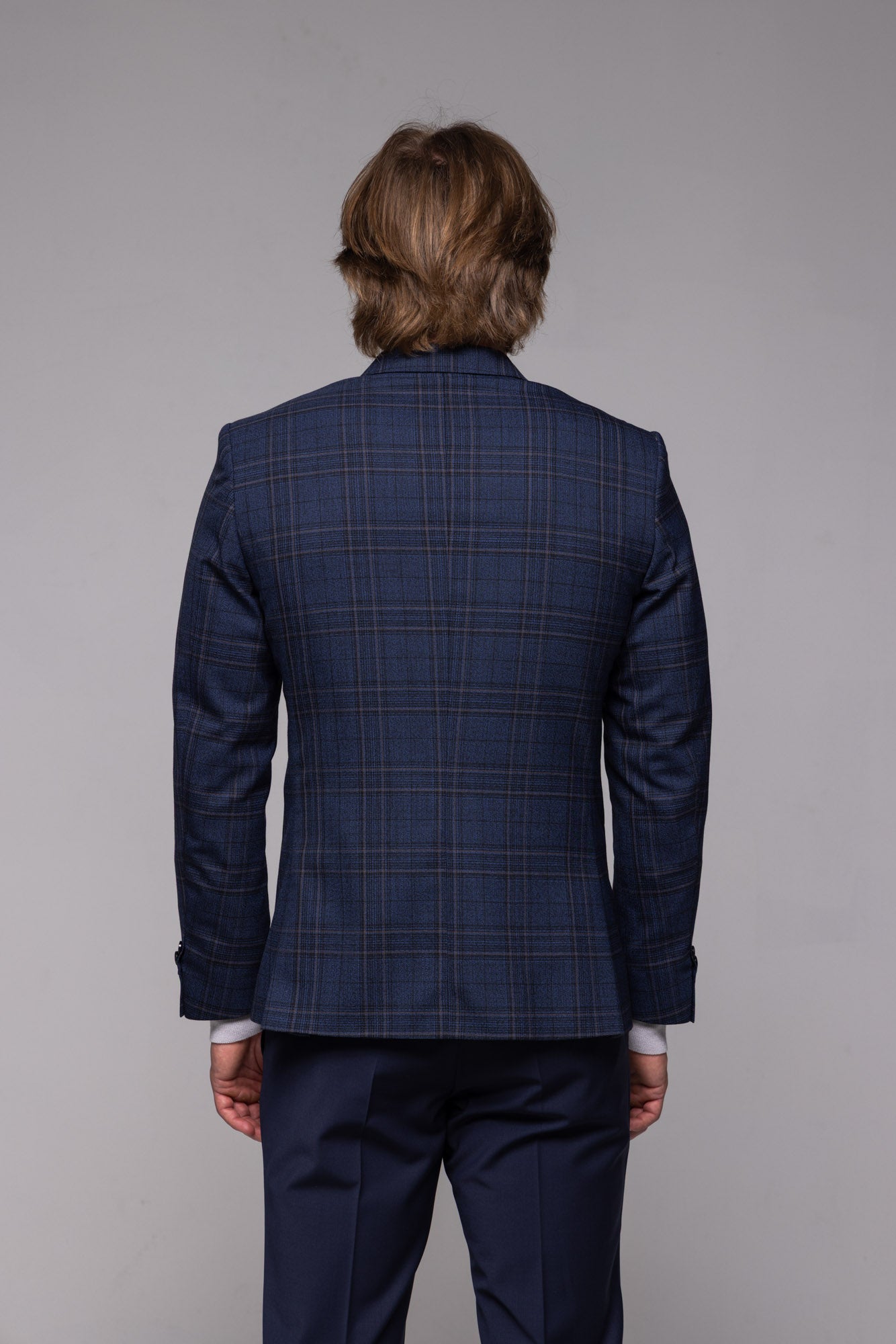 Modré vlnené sako so sivým károm