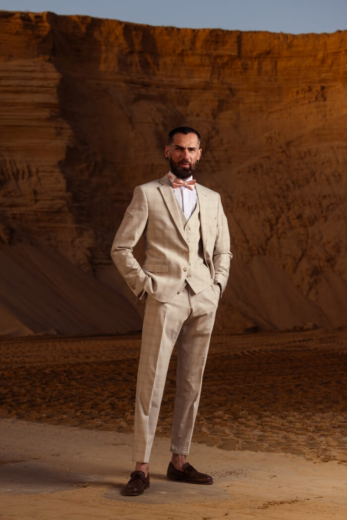 Béžový károvaný svatební Slim Fit oblek s vestou
