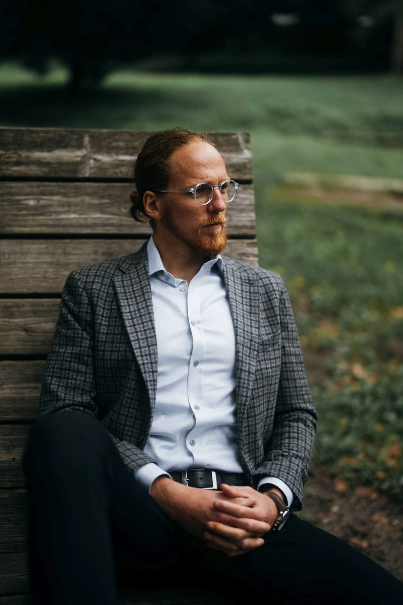 Bledosivá Extra Slim Fit košeľa s jemným leskom