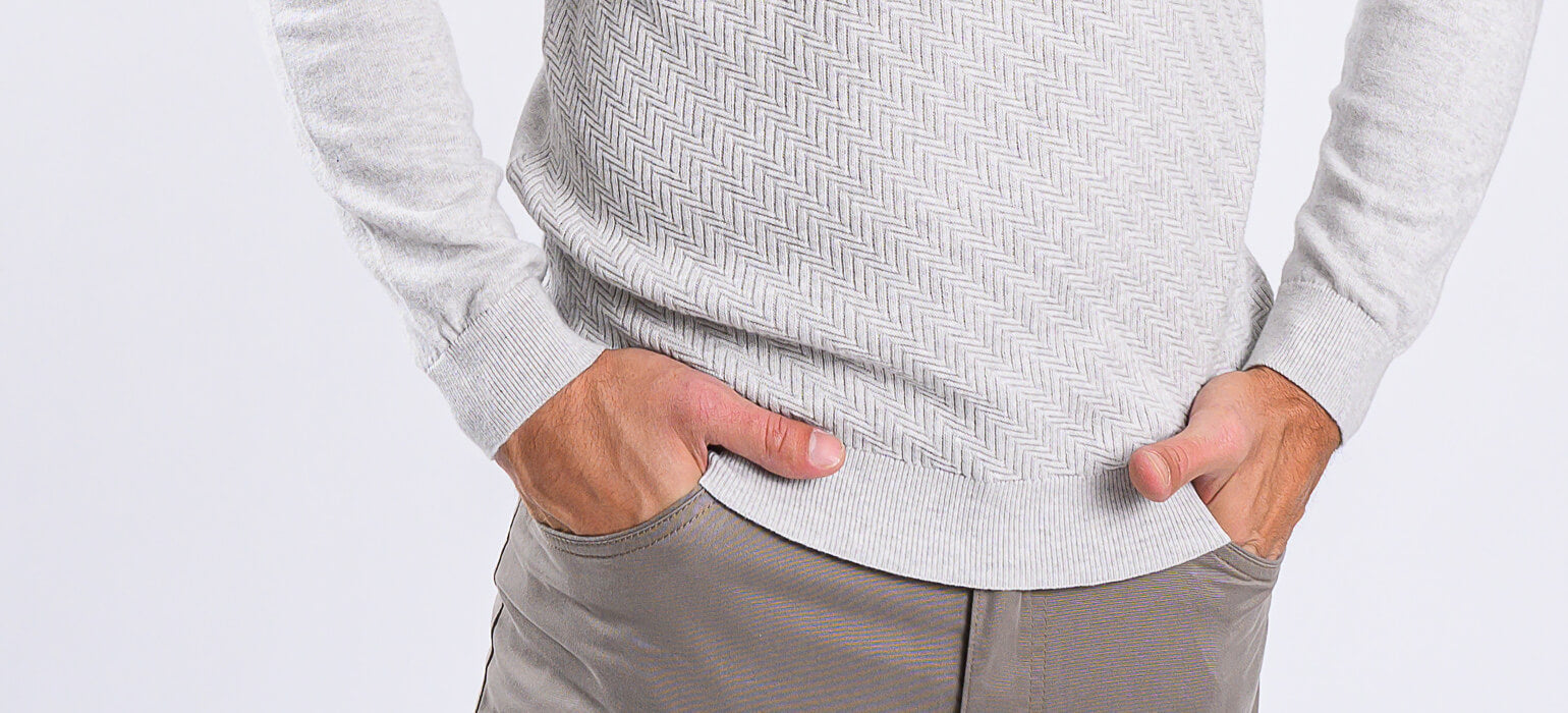 Bledě šedá pletená polokošile