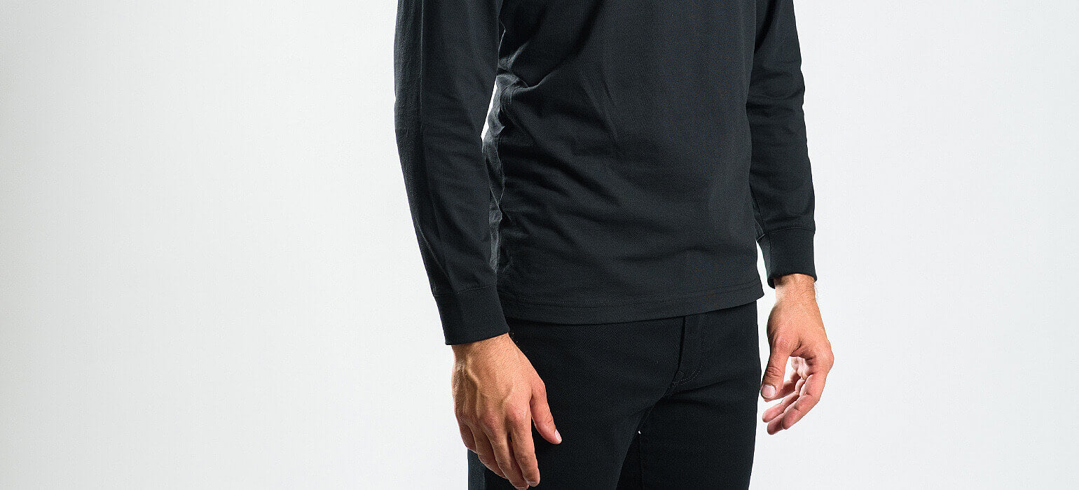 Čierny bavlnený polorolák