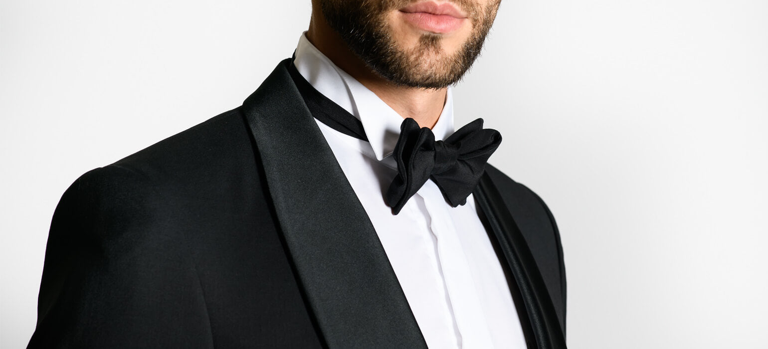 Černý vlněný smoking