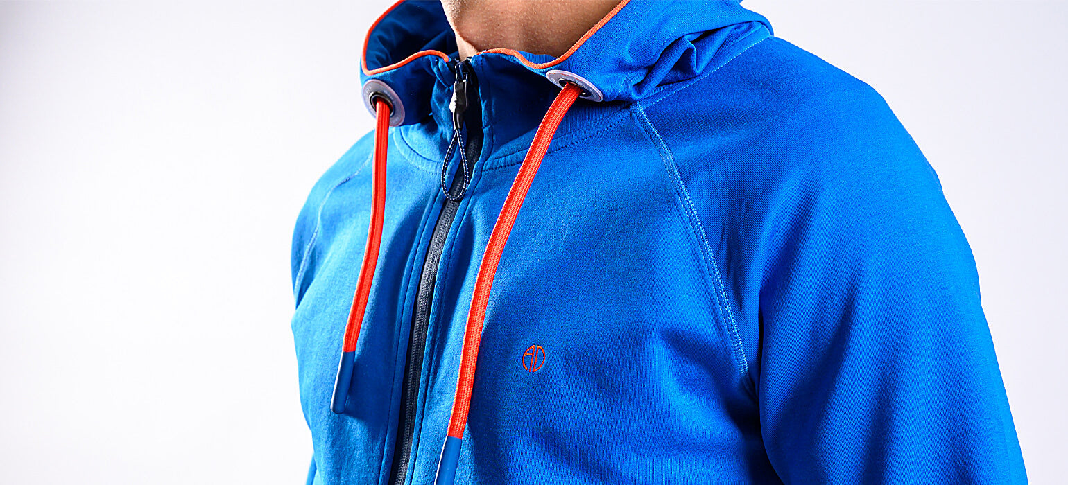 Modrá športová mikina