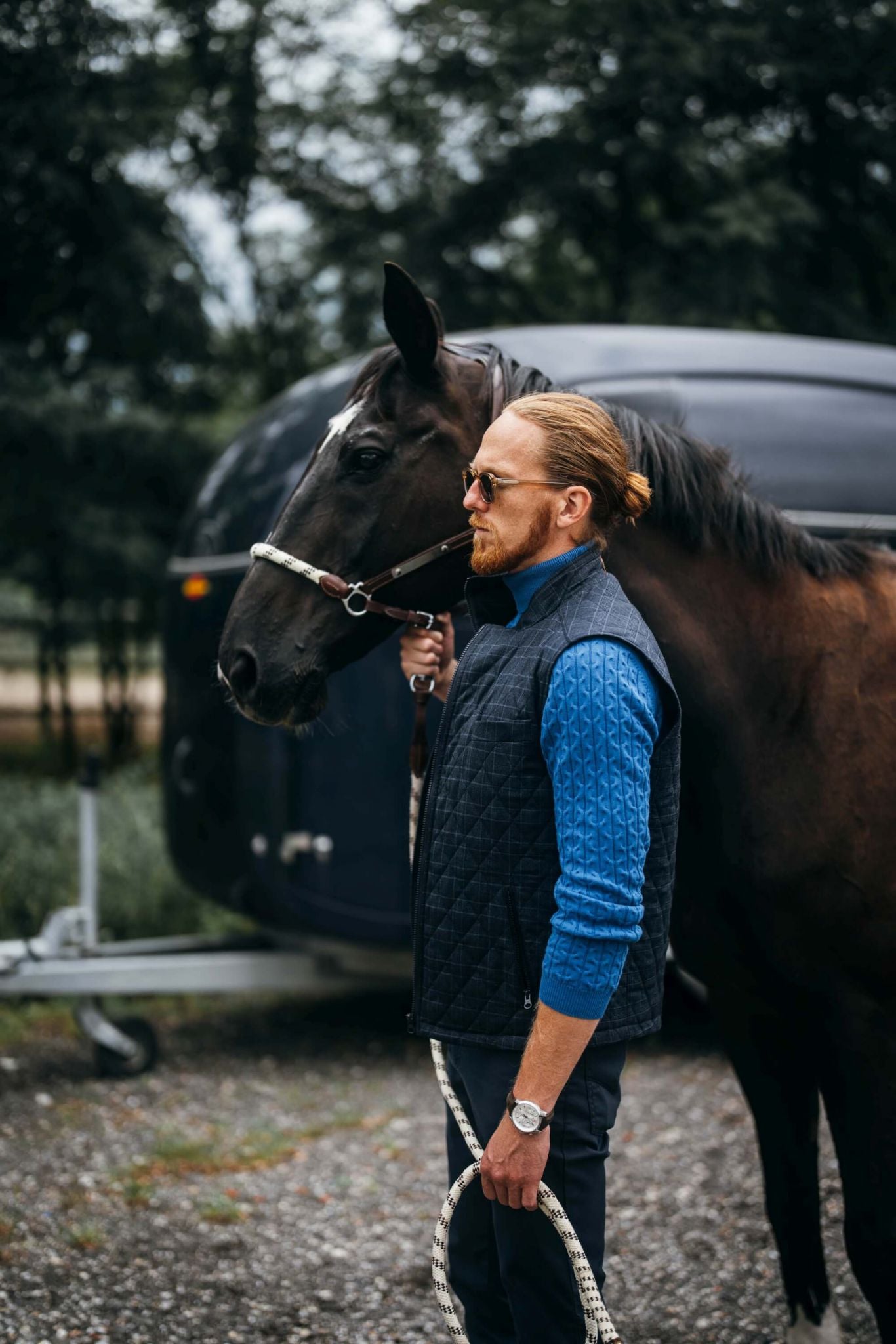 Modrý bavlnený rolák