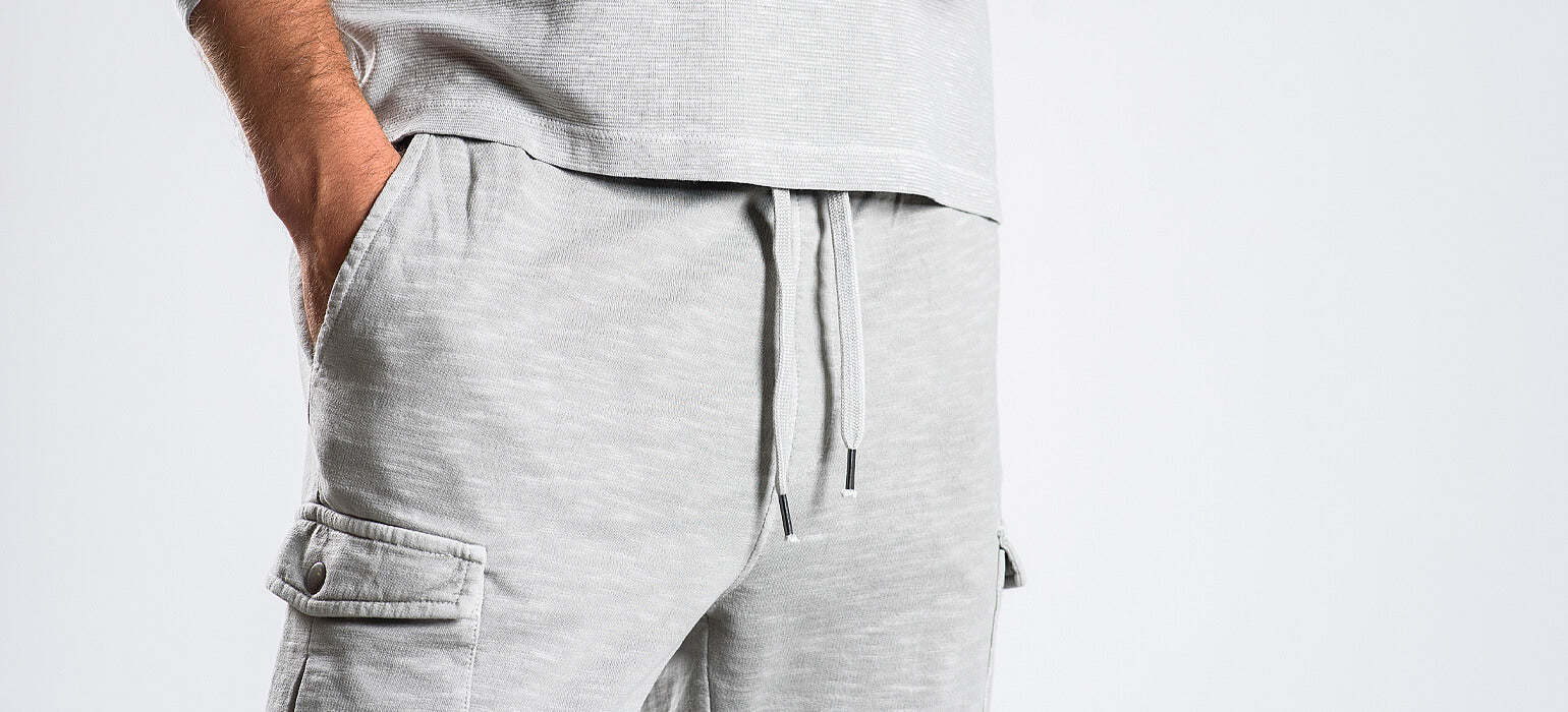 Sivé teplákové nohavice