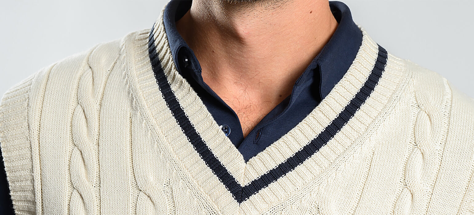 Smotanová pletená vesta