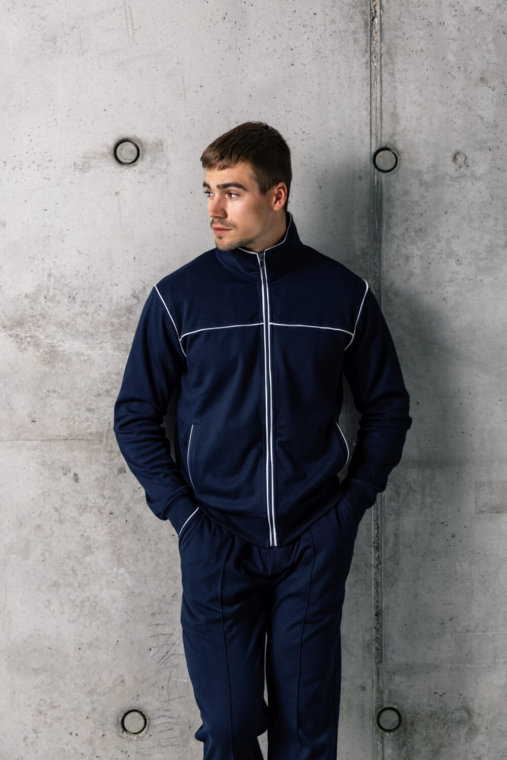 Tmavomodrá tepláková mikina