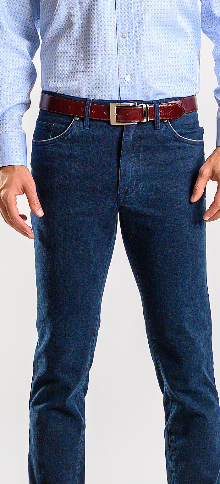 Tmavě modré džíny