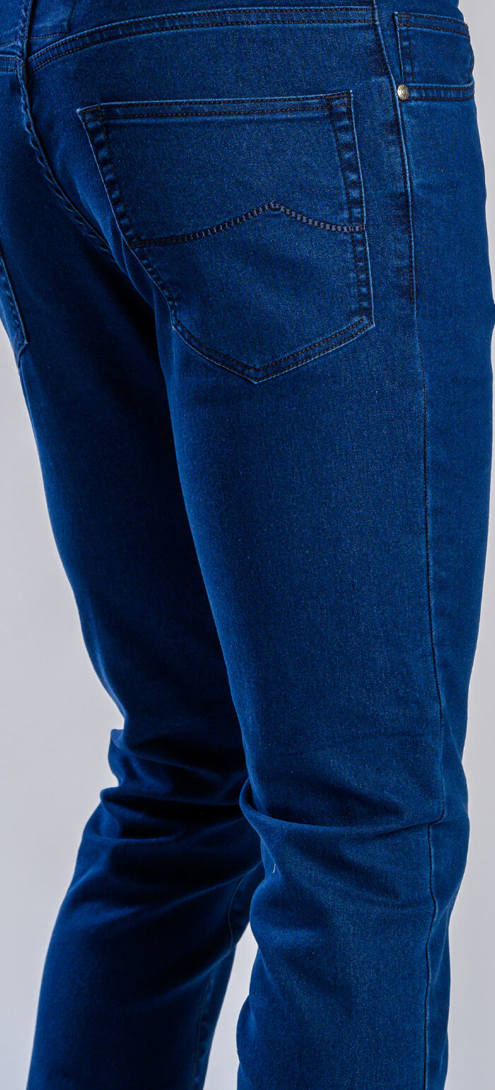 Tmavě modré džíny
