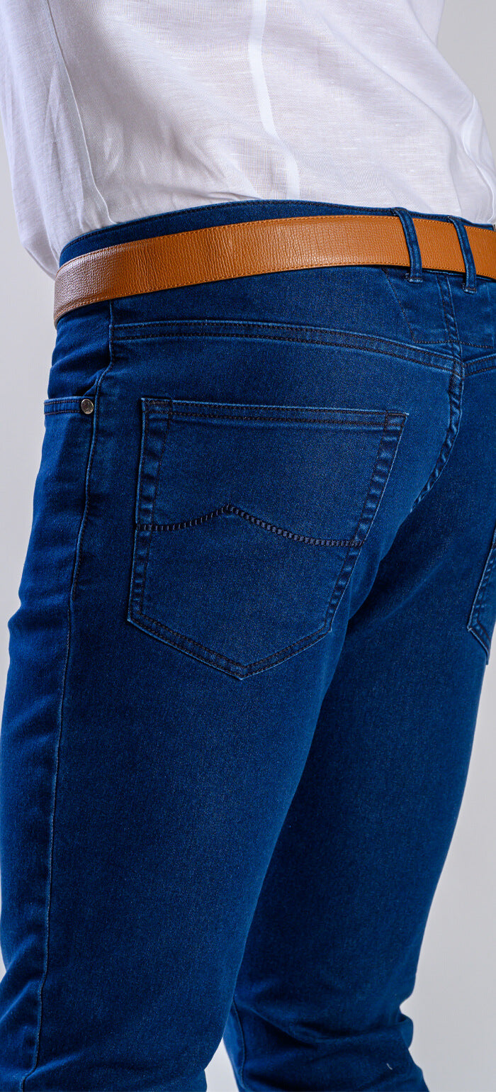 Tmavě modré džíny