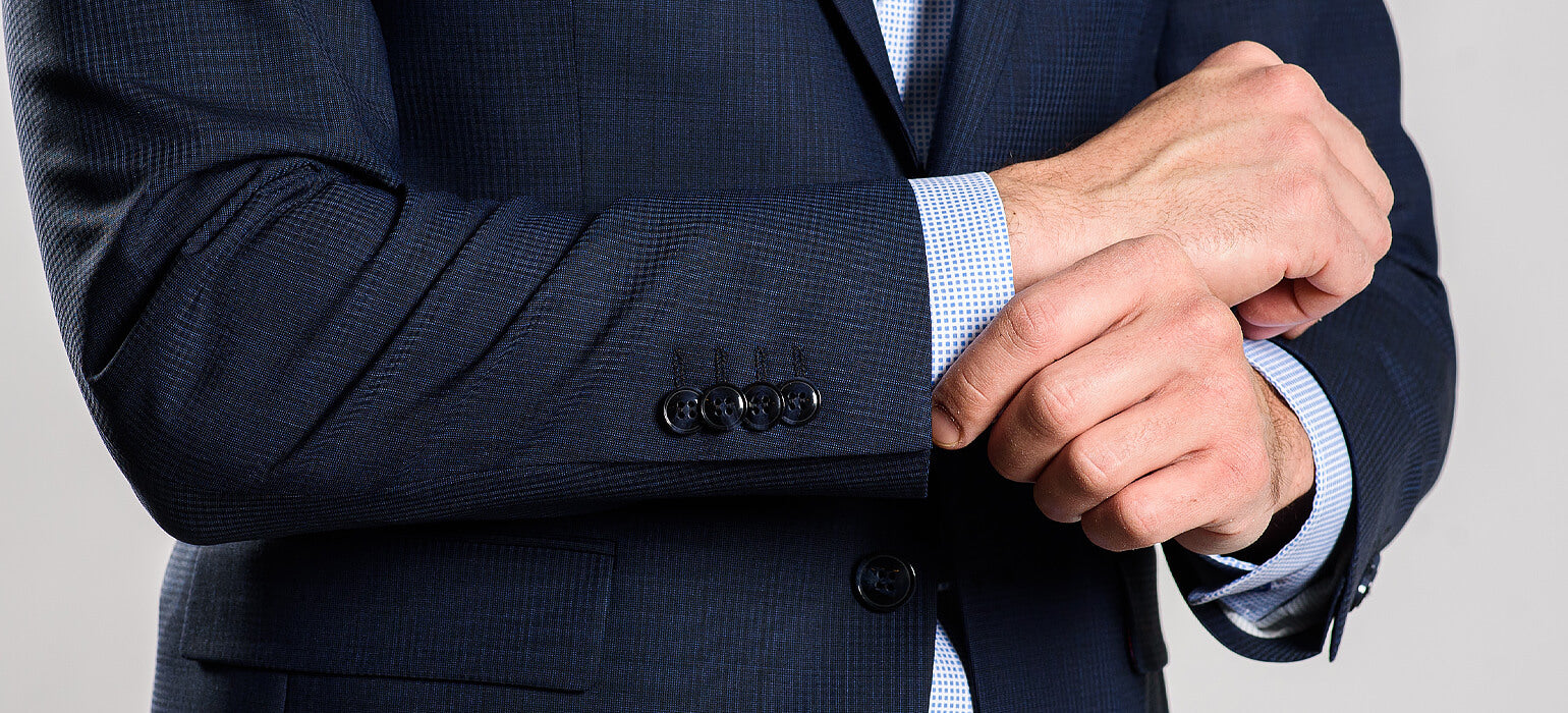 Tmavomodrý Slim Fit oblek