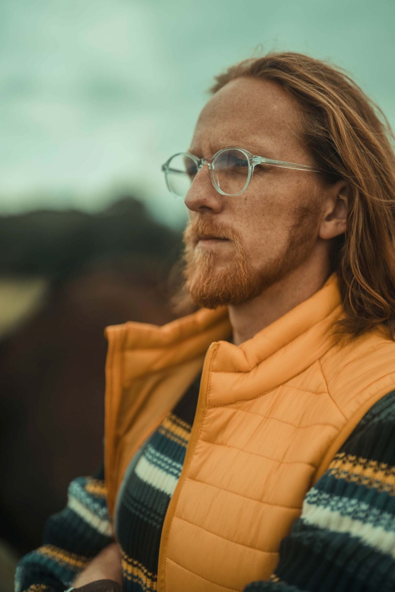 Žltá prešívaná vesta