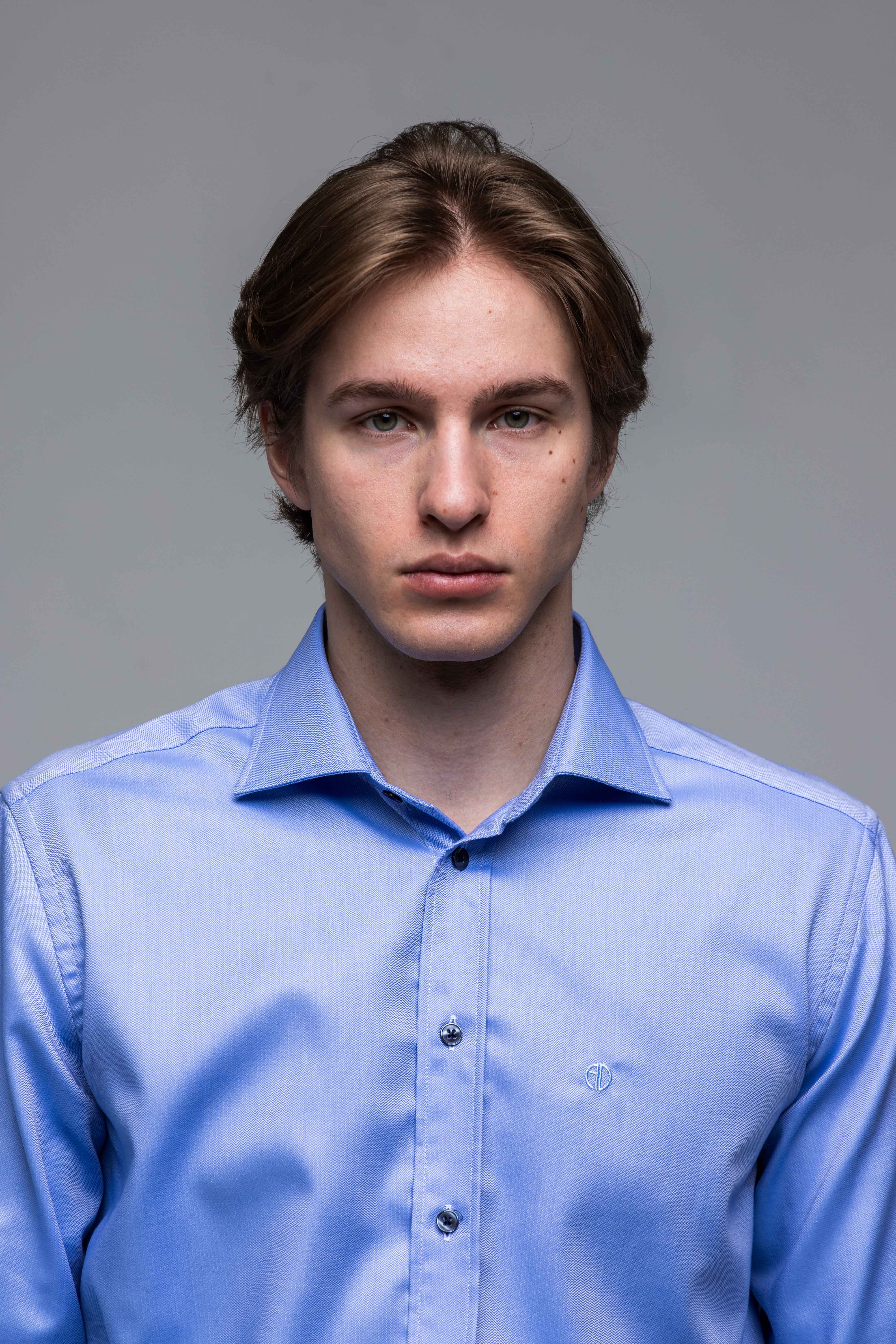 Modrá Slim Fit košeľa so zig zag vzorom