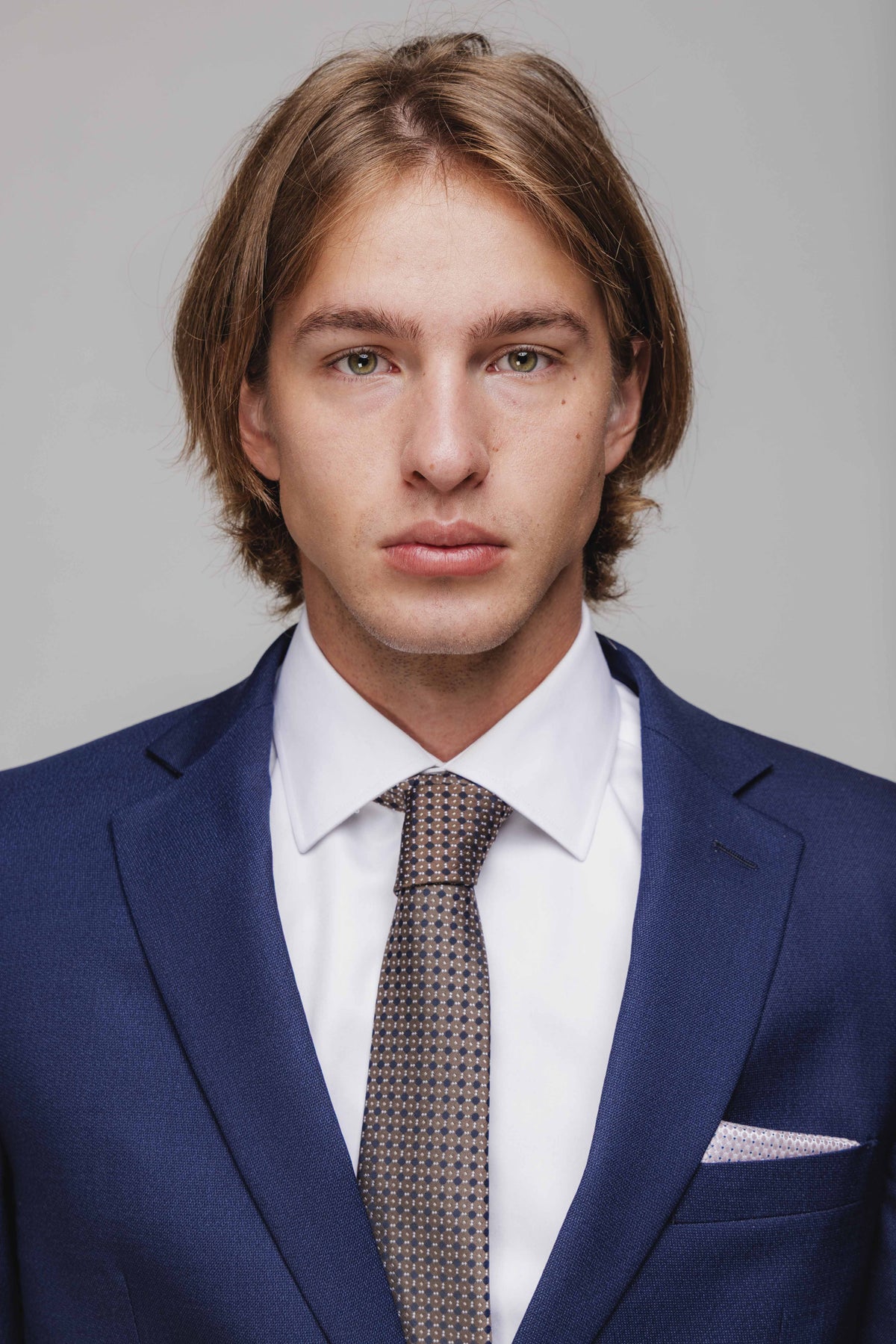 Modrý Slim Fit oblek s jemnou štruktúrou