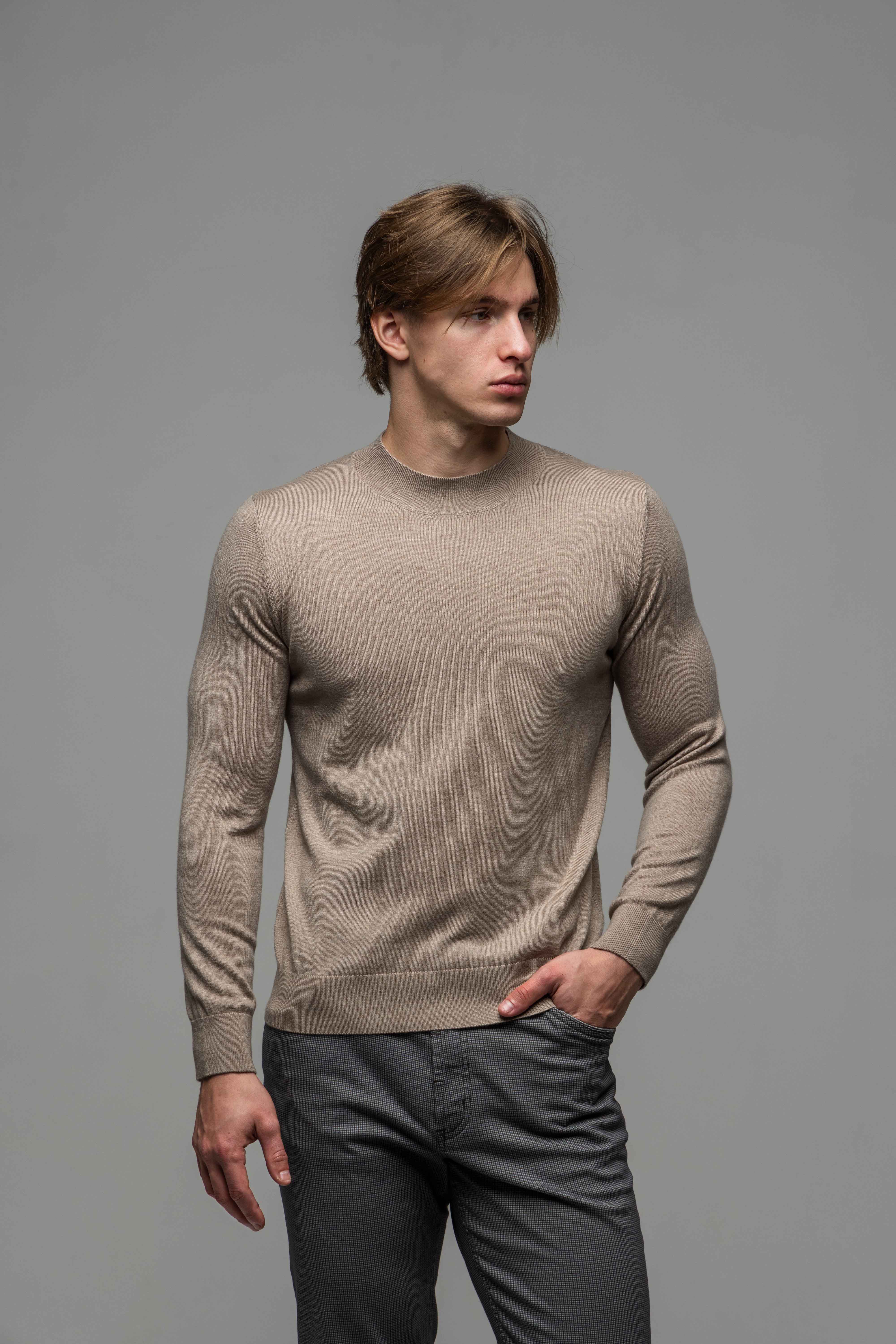 Béžový polorolák