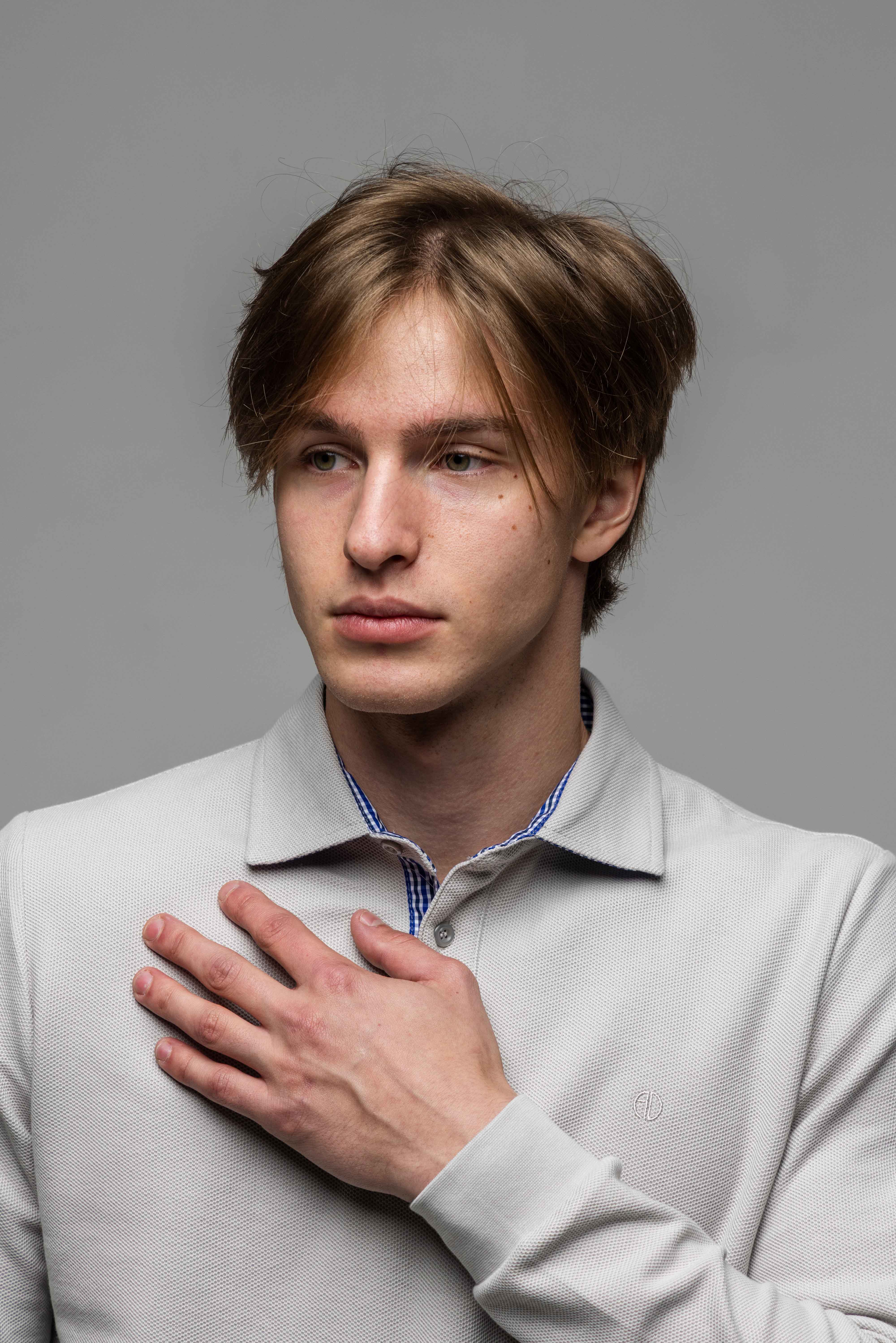 Sivá polokošeľa s dlhým rukávom