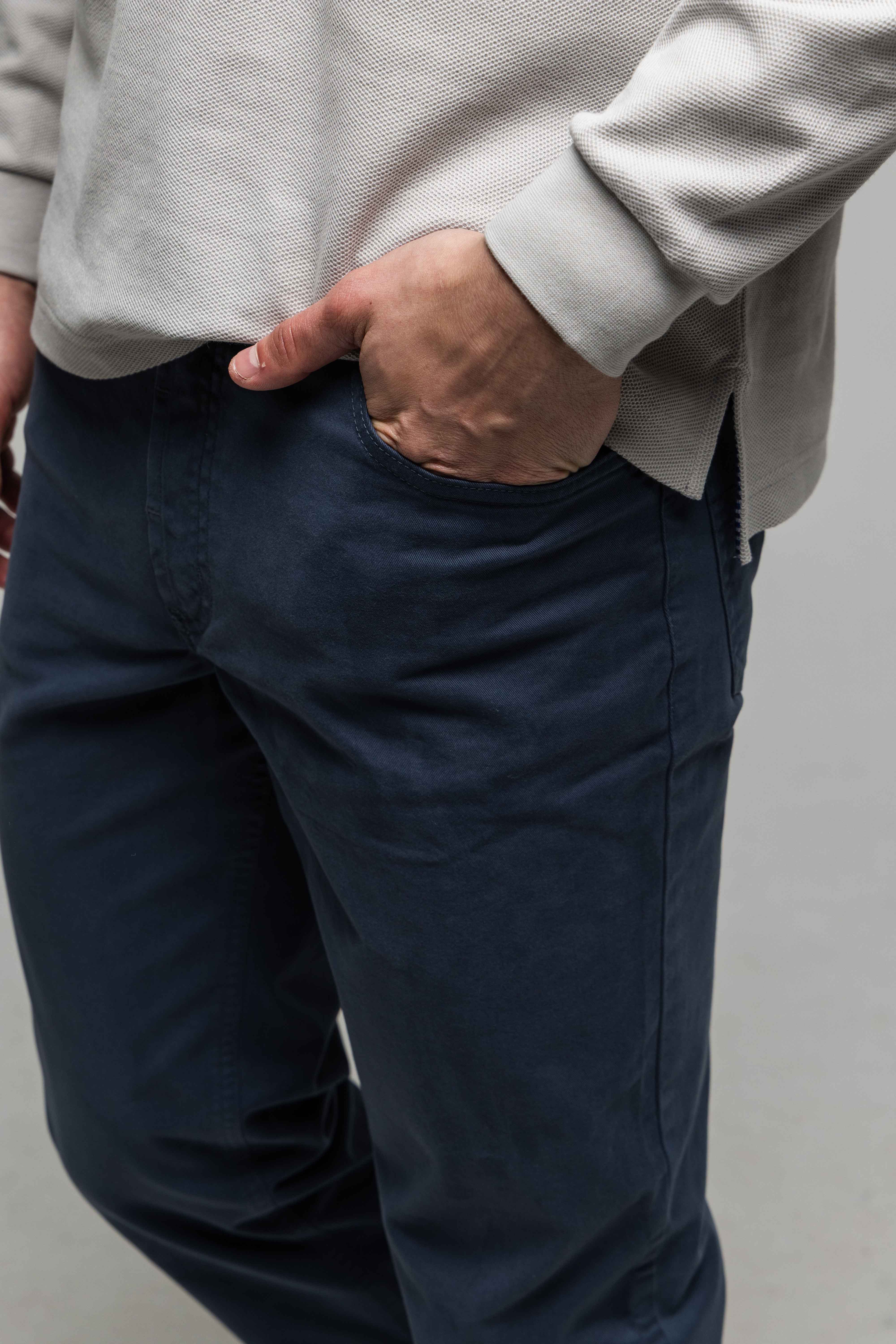 Modro sivé voľnočasové nohavice