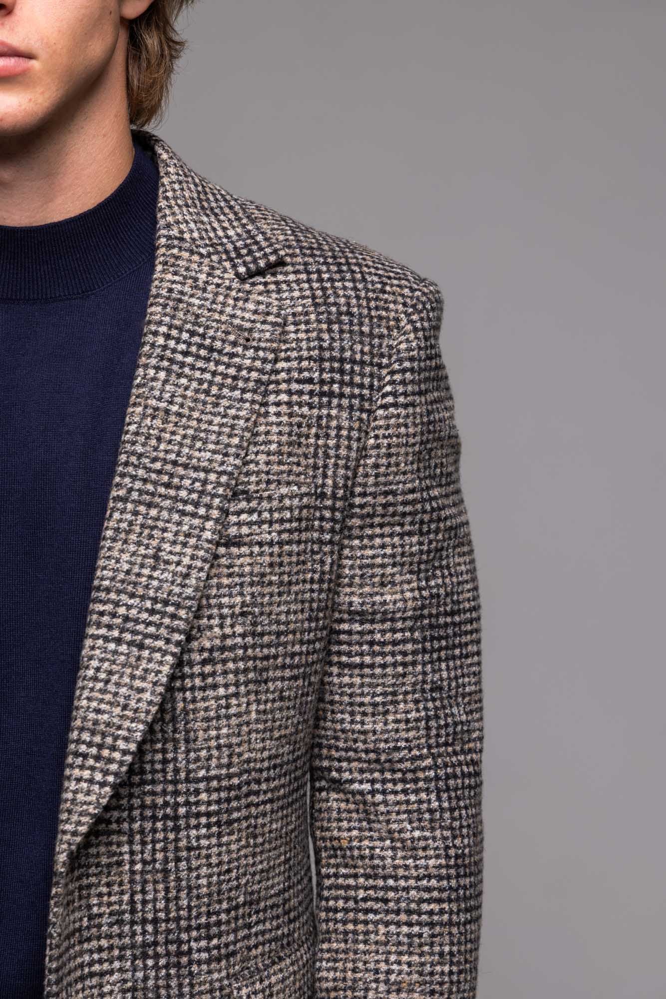 Hnedé vlnené sako so sivým károm