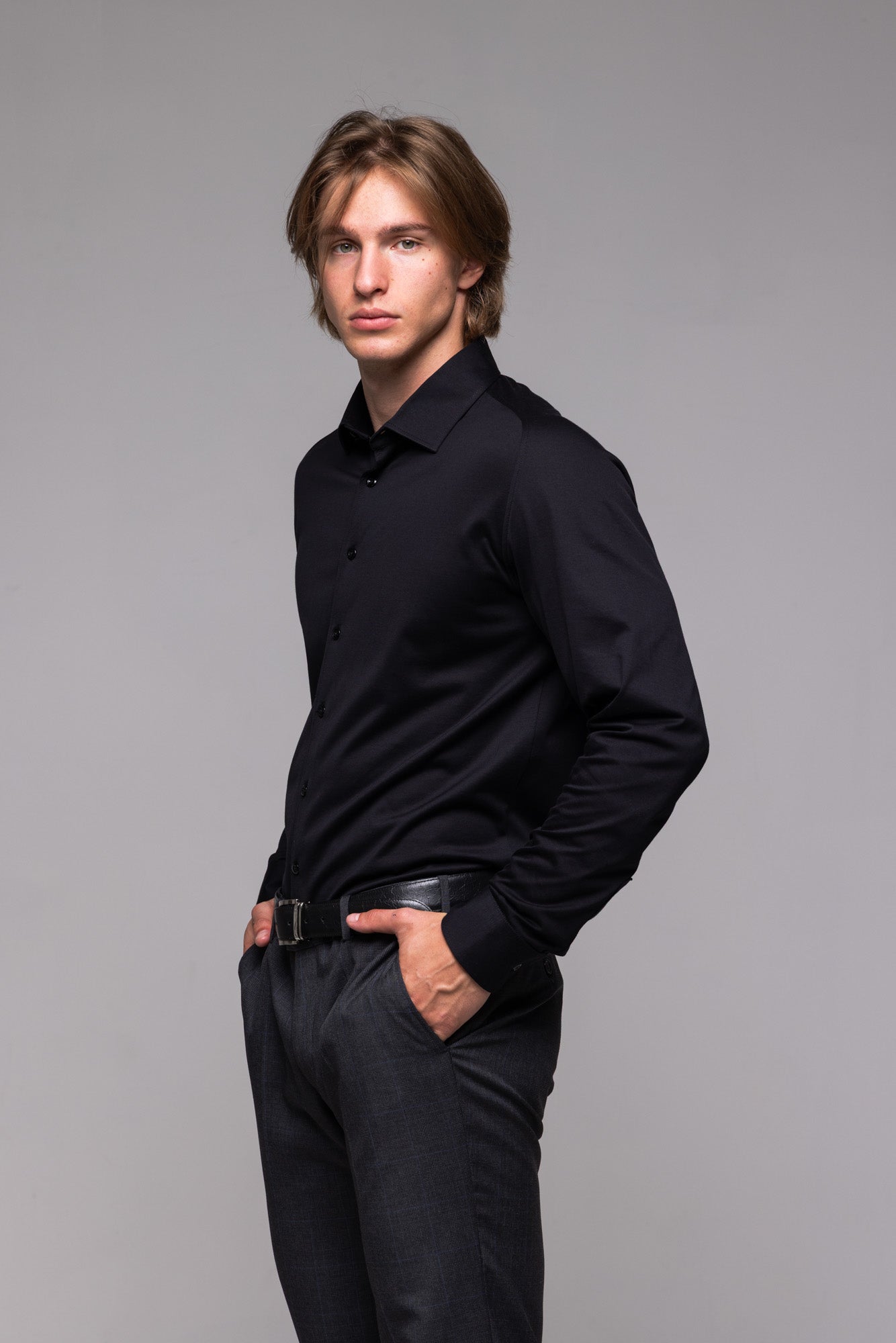 Čierna strečová Extra Slim Fit košeľa