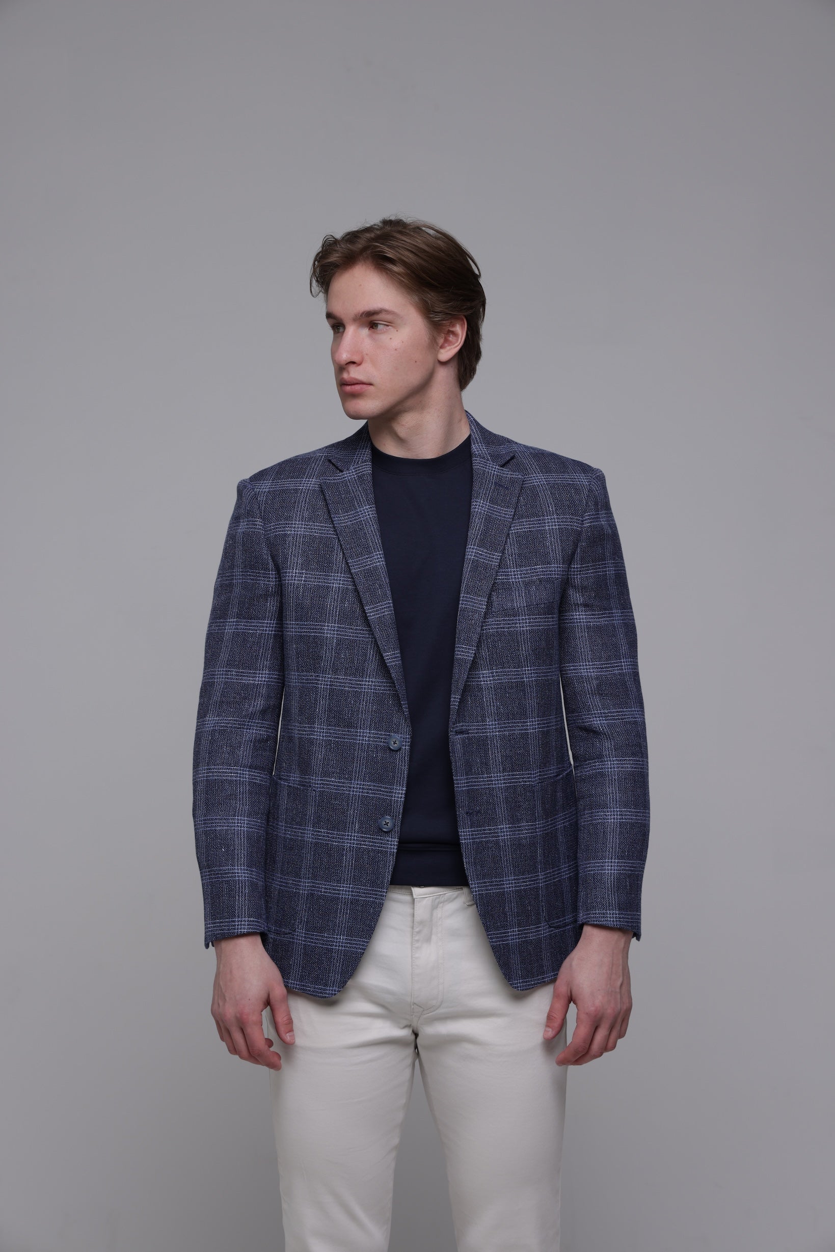 Modré sako z vlny a ľanu s bielym károm