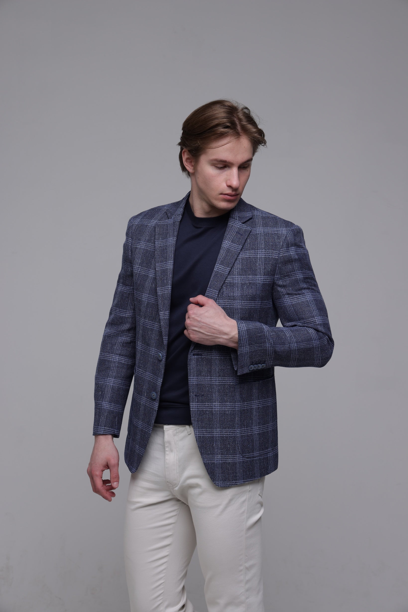 Modré sako z vlny a ľanu s bielym károm
