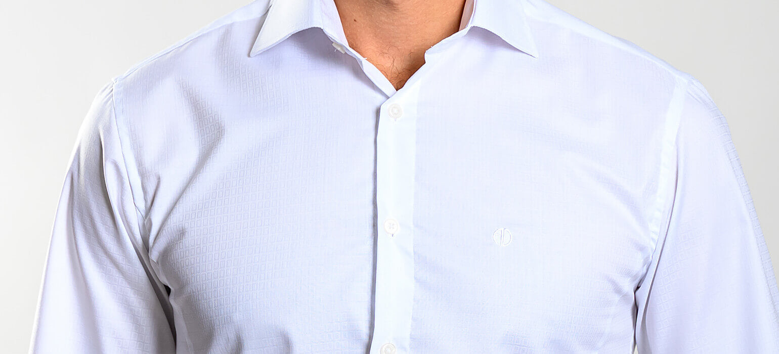 Bílá Extra Slim Fit košile s jemným vzorem