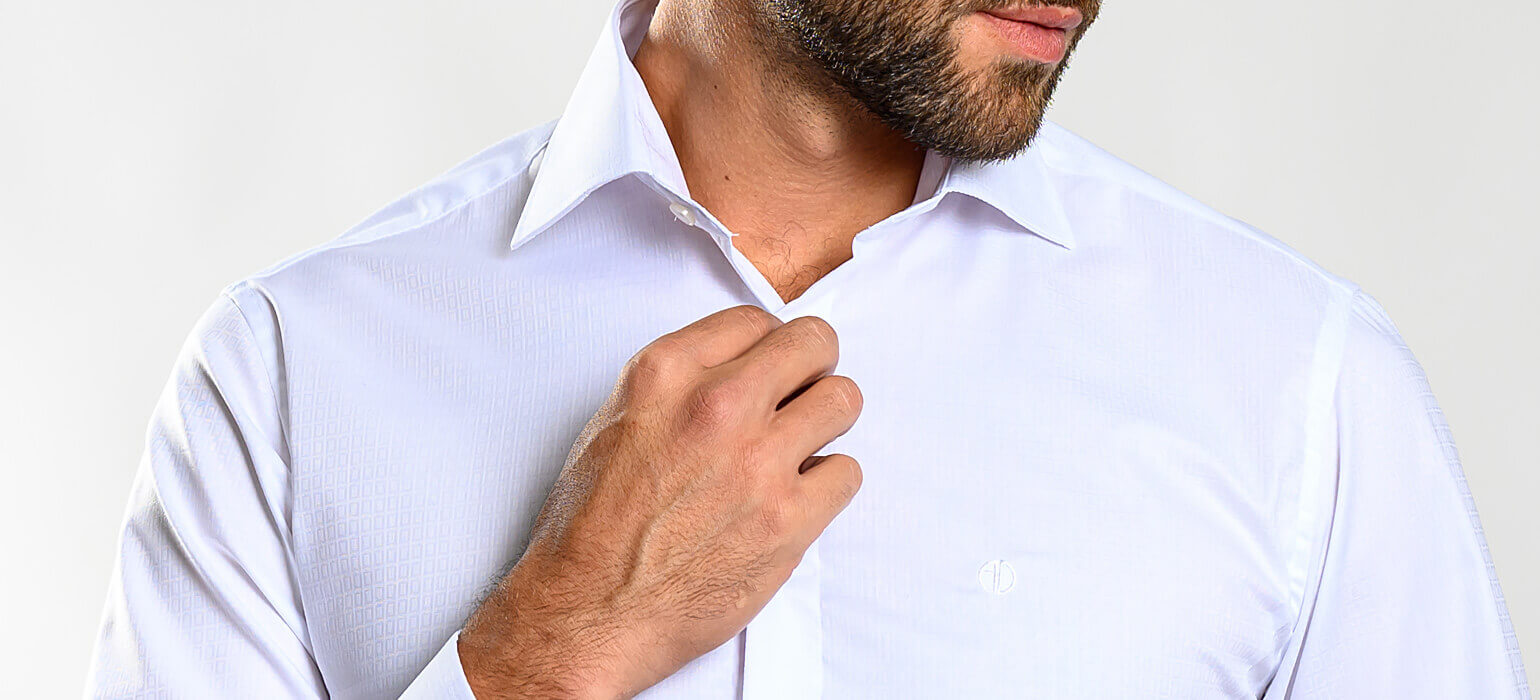 Bílá Extra Slim Fit košile s jemným vzorem