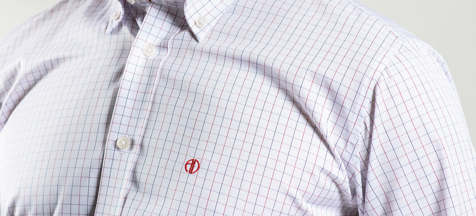 Bílá károvaná Classic Fit košile