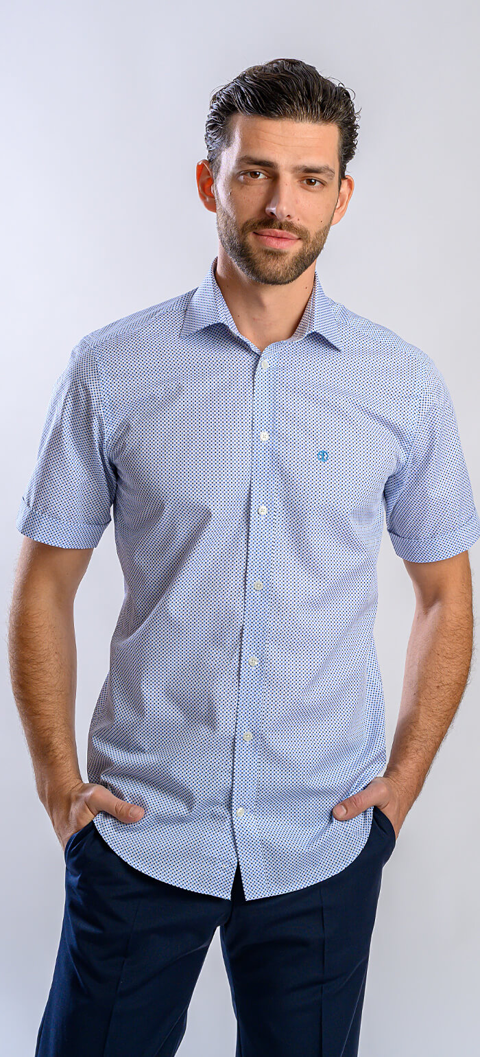 Bílá Slim Fit košile s krátkým rukávem a modrým vzorem