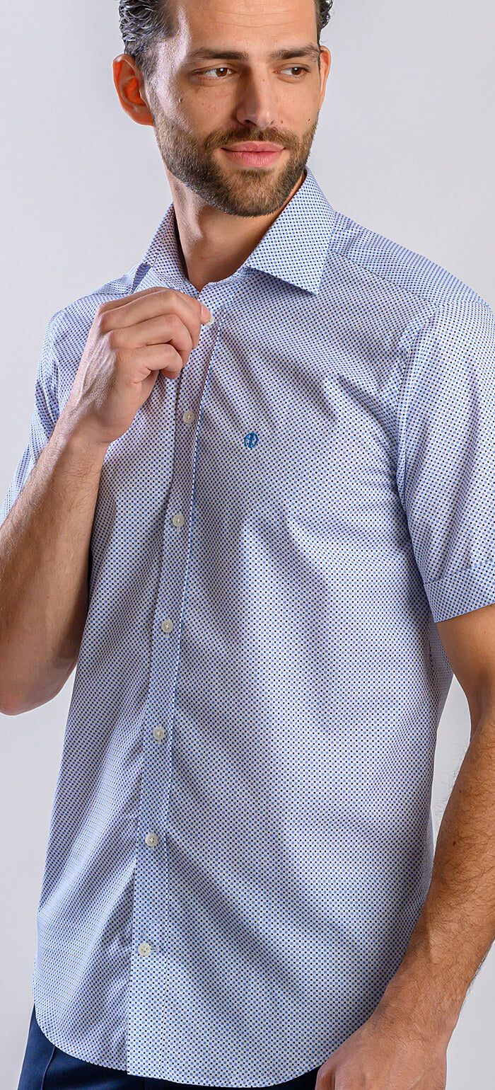 Bílá Slim Fit košile s krátkým rukávem a modrým vzorem