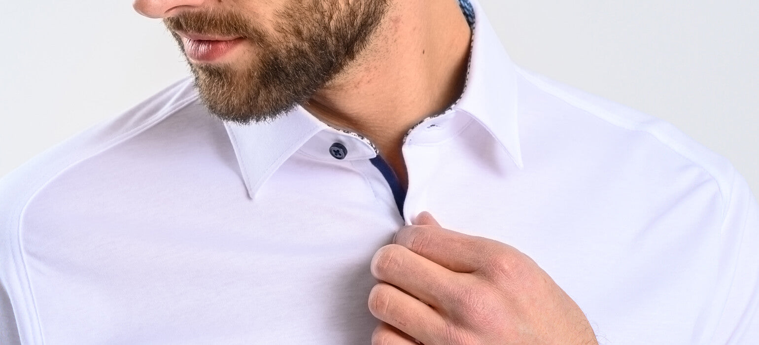 Bílá strečová Extra Slim Fit košile s krátkým rukávem