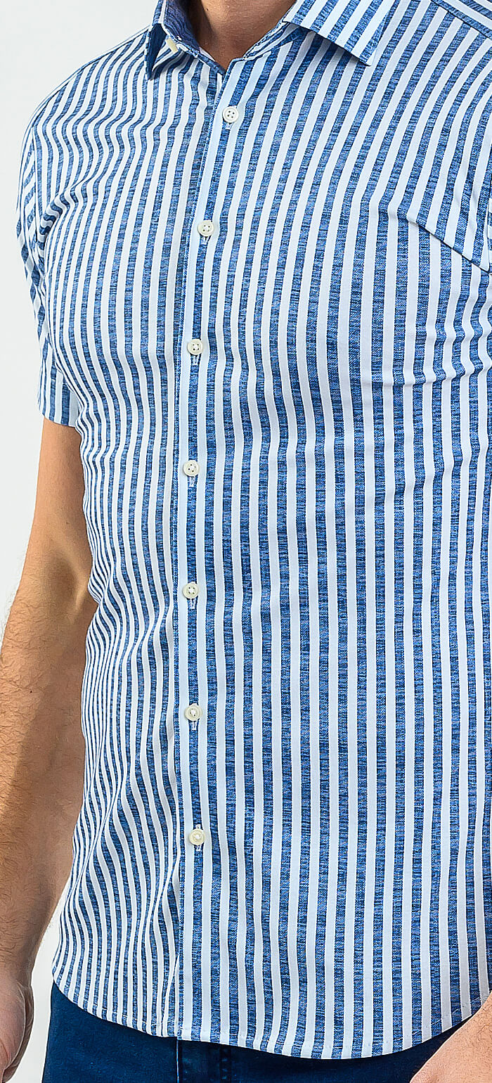 Bílo-modrá proužkovaná strečová Extra Slim Fit košile s krátkým rukávem