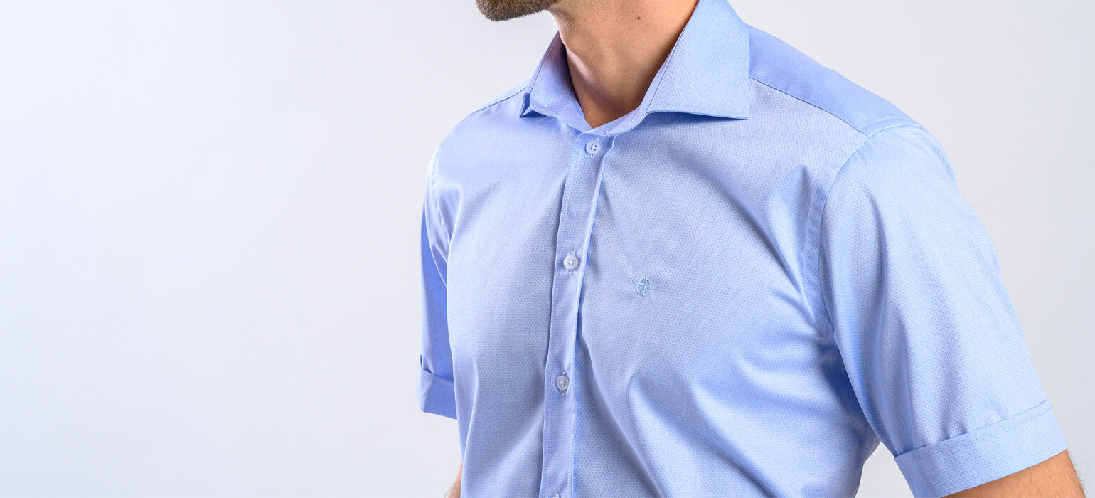 Bledě modrá Slim Fit košile s krátkým rukávem