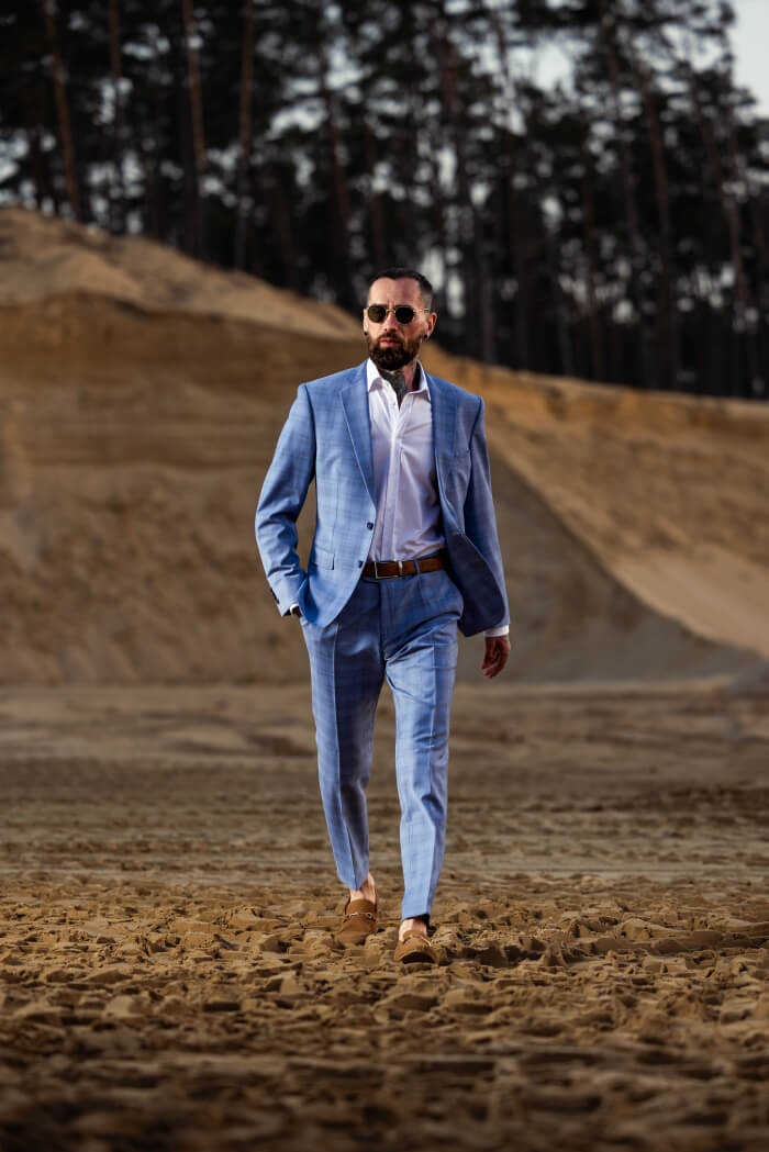Bledě modrý károvaný svatební Slim Fit oblek s vestou