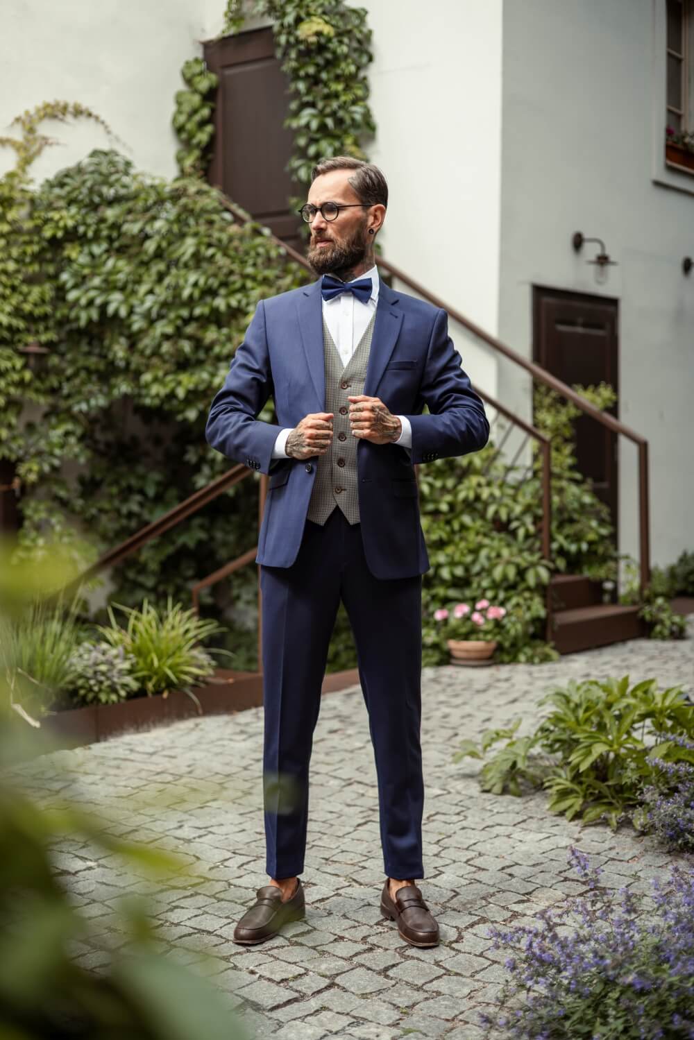 Tmavě modrý Slim Fit oblek